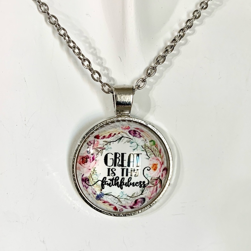 Faith based pendant necklace